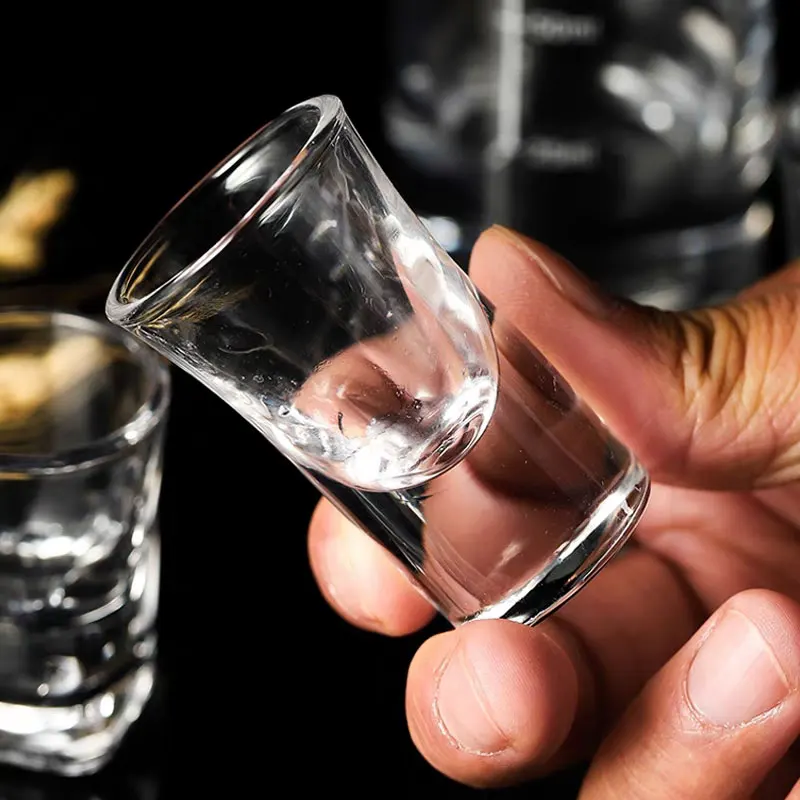 Copo de Shot para Baijiu 10ml/ - Wine Beer And Spirit avaliação e preço